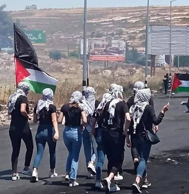 Le keffieh palestinien : Tout ce que vous devez savoir sur ses origines